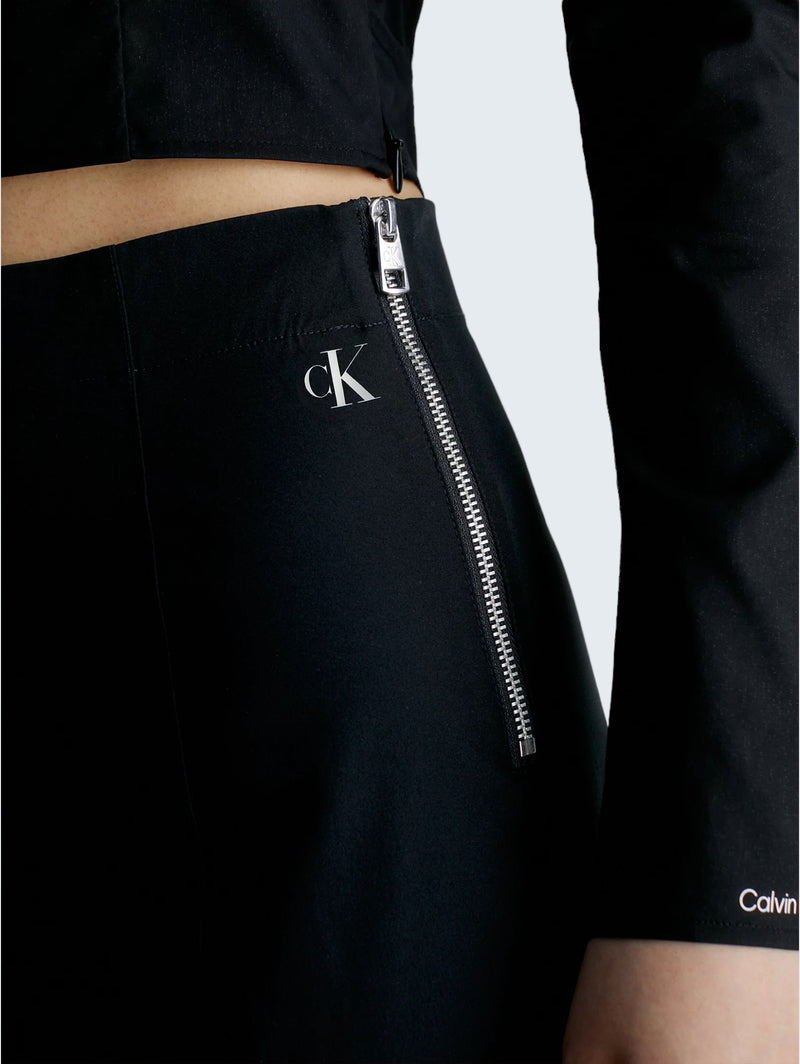 Calvin Klein Jeans Pantaloni J20j222336 Ck Black